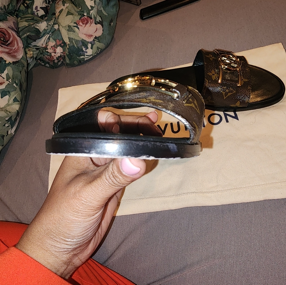 Louis Vuttion Luxury Brown Slide Sandals Size 41 - Picture 3 of 11